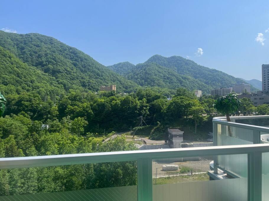 札幌市フューデイズコンドミニアム定山渓201号室アパートメント エクステリア 写真