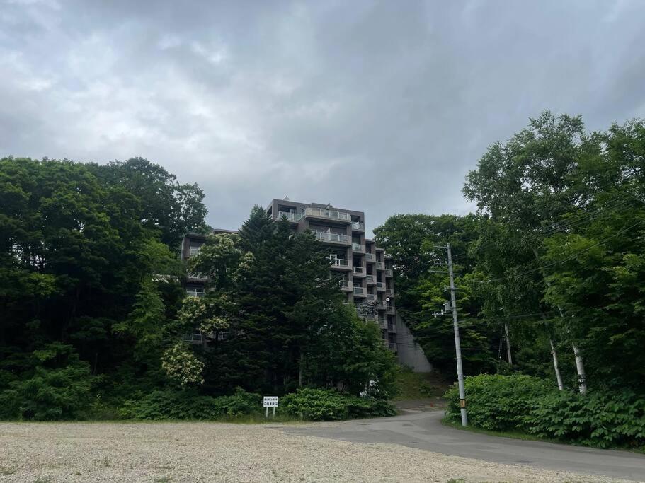 札幌市フューデイズコンドミニアム定山渓201号室アパートメント エクステリア 写真